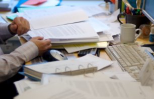 0425-Clean-Desk-Policy-Teaser.png