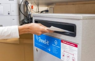 0625-What-Goes-into-Shredding-Bin-Teaser.png
