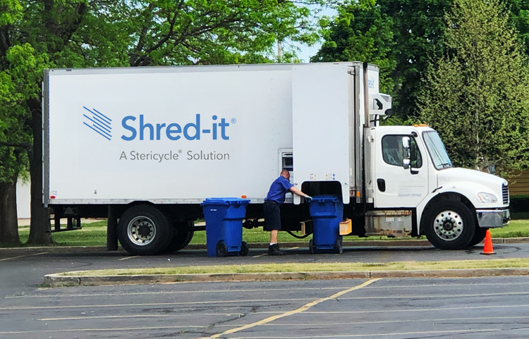 Onsite-Shredding-Hero.png, Picture